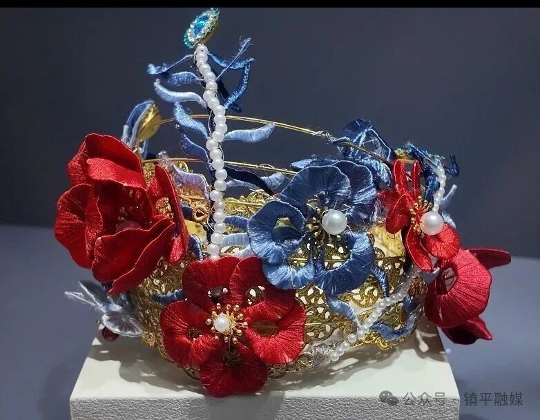 匠心筑梦 艺绽芳华|南阳工艺美术职业学院首届毕业生作品展火热开展
